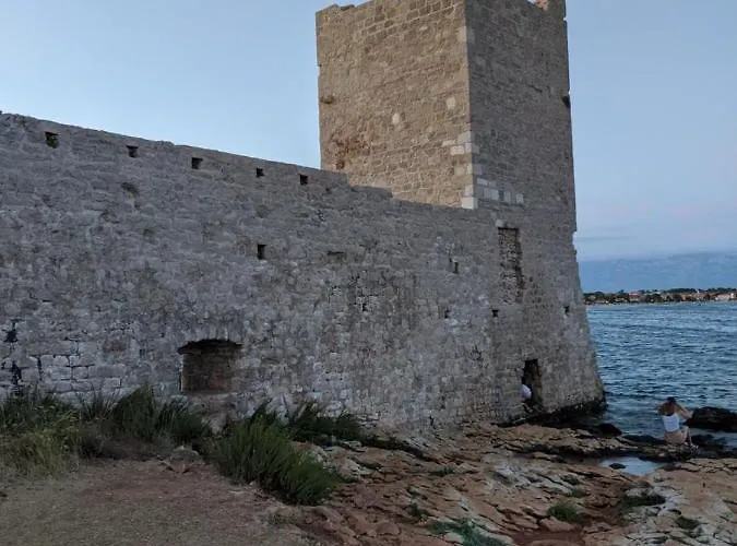 I Mali فير