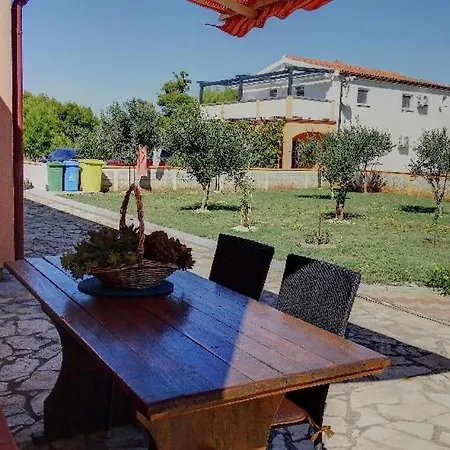 Apartment I Mali