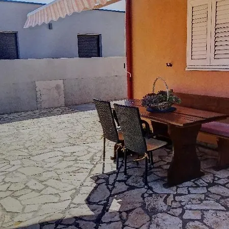 I Mali Apartment